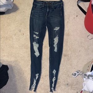 dark wash distressed American Eagle jean